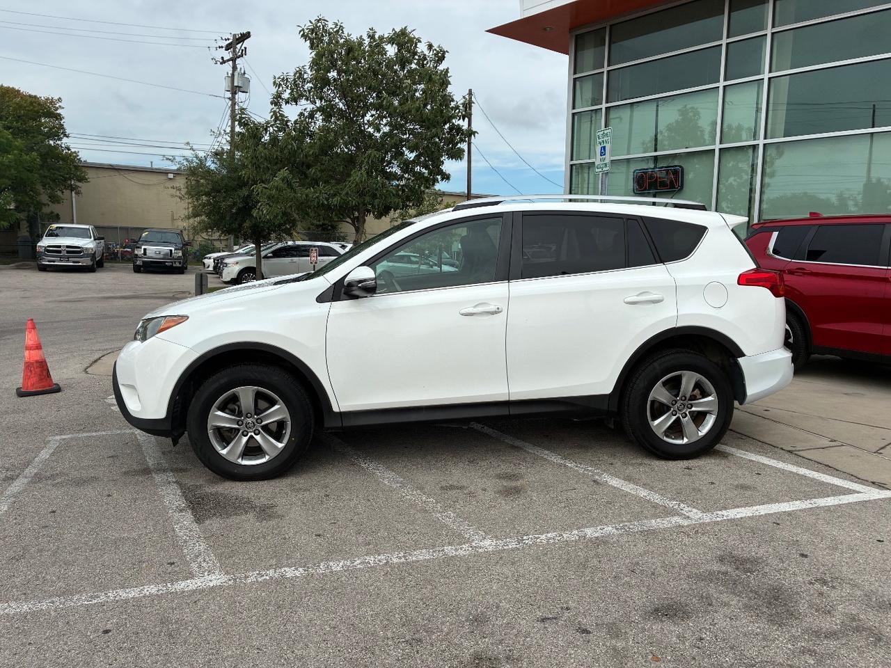 2015 Toyota RAV4 XLE FWD Austin TX