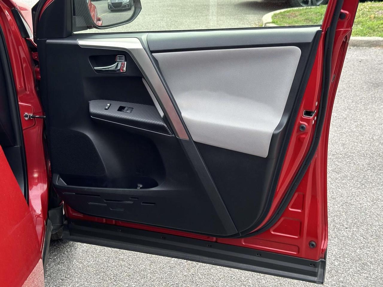 2015 Toyota RAV4 XLE Alexandria VA