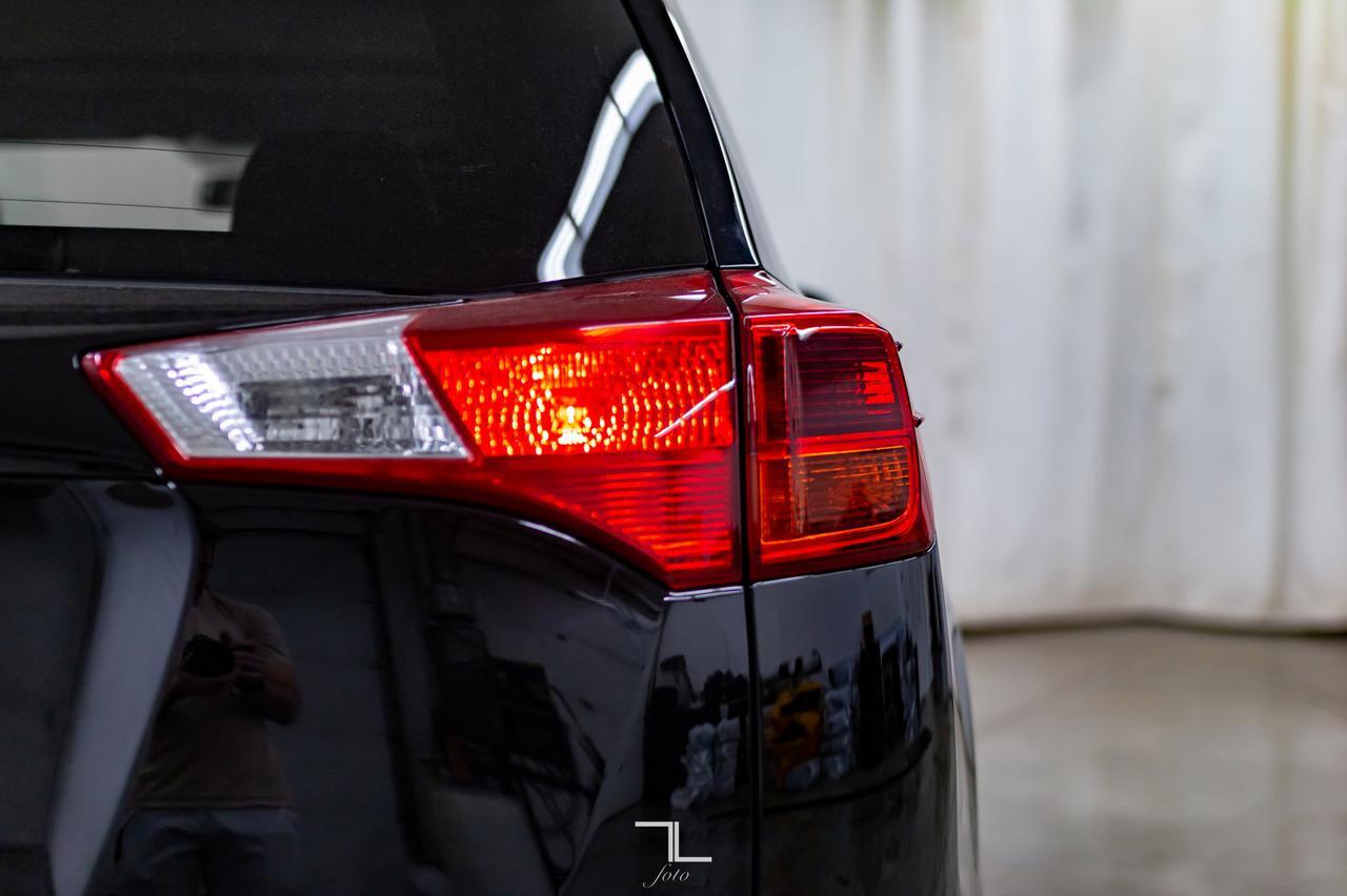 2015 Toyota Rav4 AWD Limited Leather Roof Nav BCam Red Deer AB