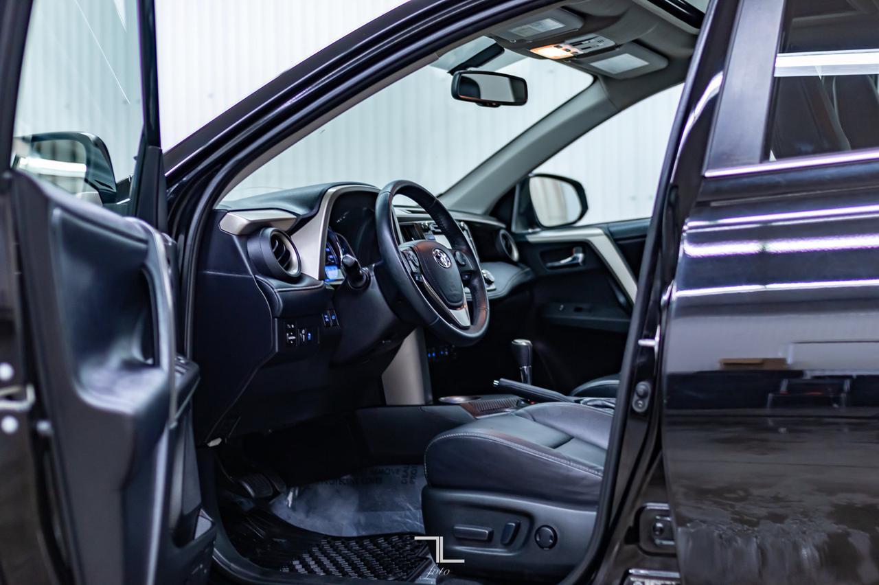 2015 Toyota Rav4 AWD Limited Leather Roof Nav BCam Red Deer AB