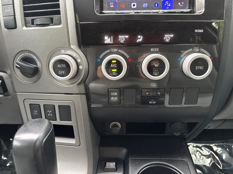 2015 Toyota Sequoia SR5 4WD Arlington VA