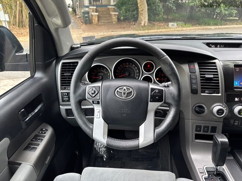 2015 Toyota Sequoia SR5 4WD Arlington VA