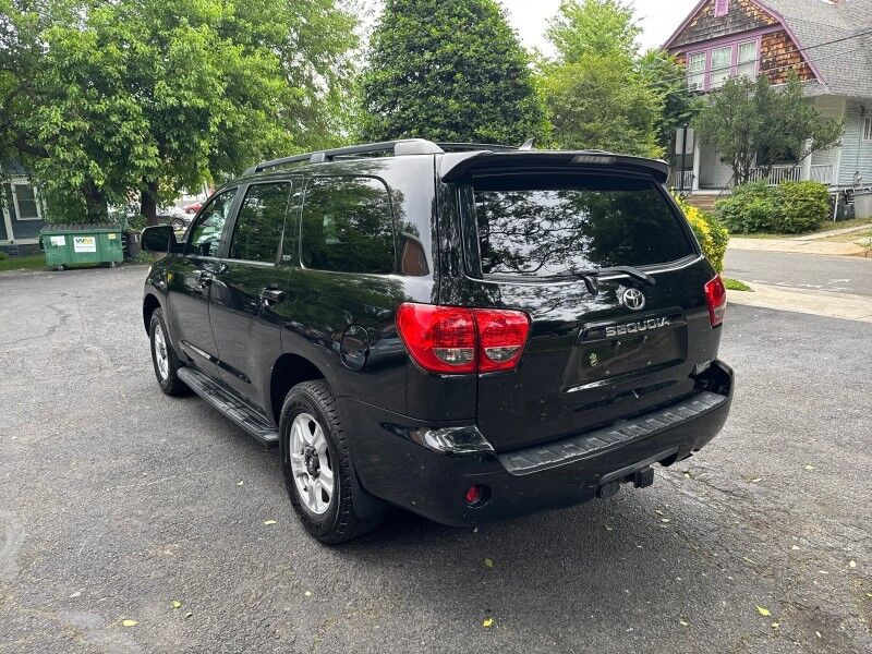 2015 Toyota Sequoia SR5 4WD Arlington VA