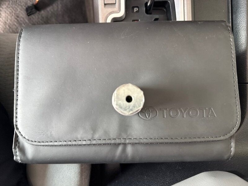 2015 Toyota Sequoia SR5 4WD Arlington VA