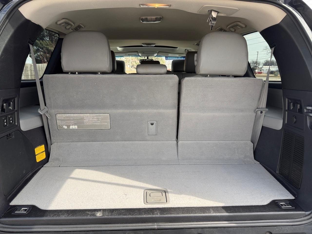 2015 Toyota Sequoia SR5, HEATED SEATS, RUNNING BOARDS, SUNROOF, POWERED 3RD ROW, POWER/HEATED MIRRORS, NAVIGATION, TOW PACKAGE, ALL WEATHER FLOOR MATS, BLUETOOTH, ONLY 1 OWNER, RARE RIDE ALERT SNAG IT BEFORE ITS GONE! Norfolk VA