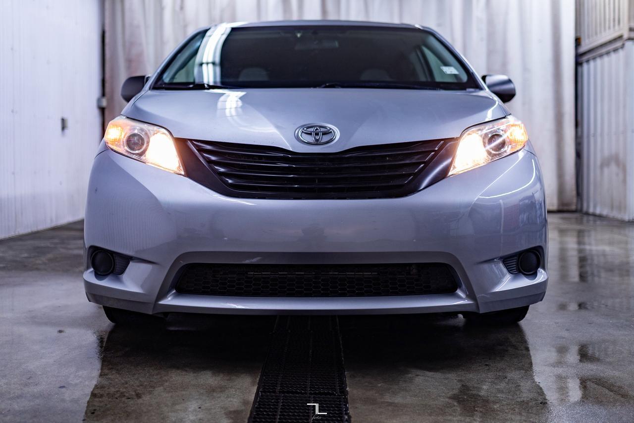 2015 Toyota Sienna L BCam 7 Passenger Red Deer AB