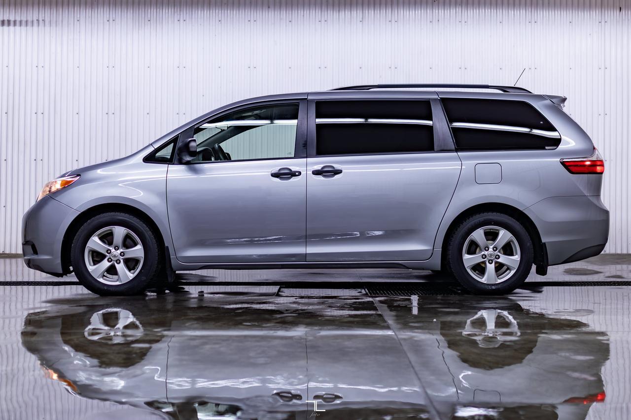 2015 Toyota Sienna L BCam 7 Passenger Red Deer AB