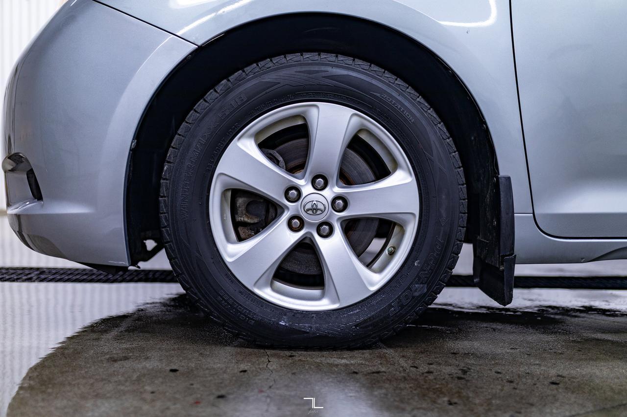 2015 Toyota Sienna L BCam 7 Passenger Red Deer AB