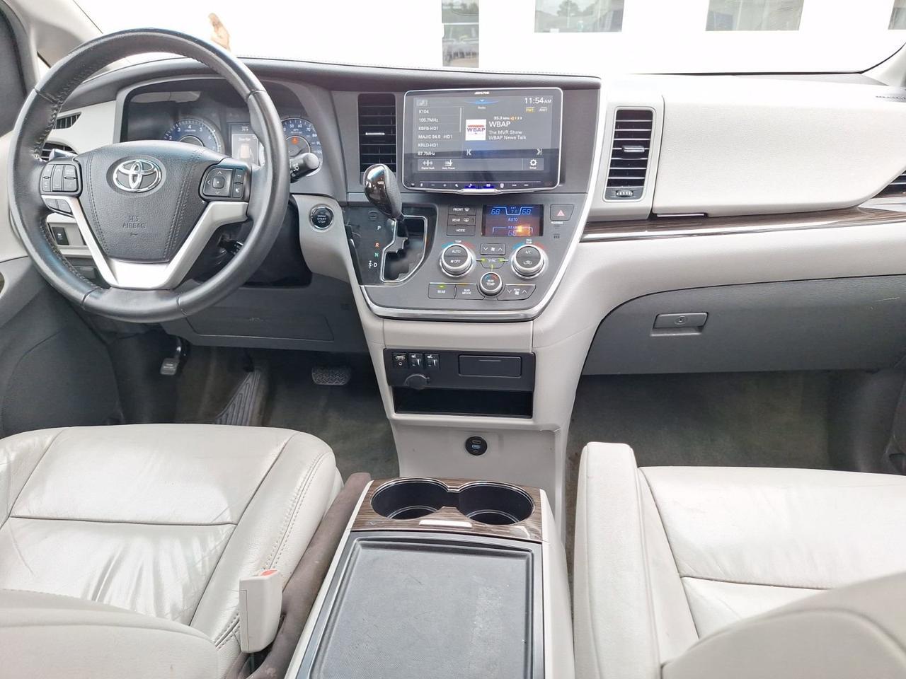 2015 Toyota Sienna L Hurst TX