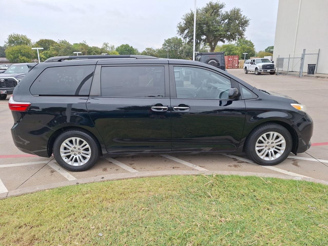 2015 Toyota Sienna L Hurst TX