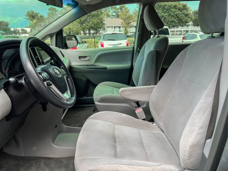 2015 Toyota Sienna L Wilmington NC