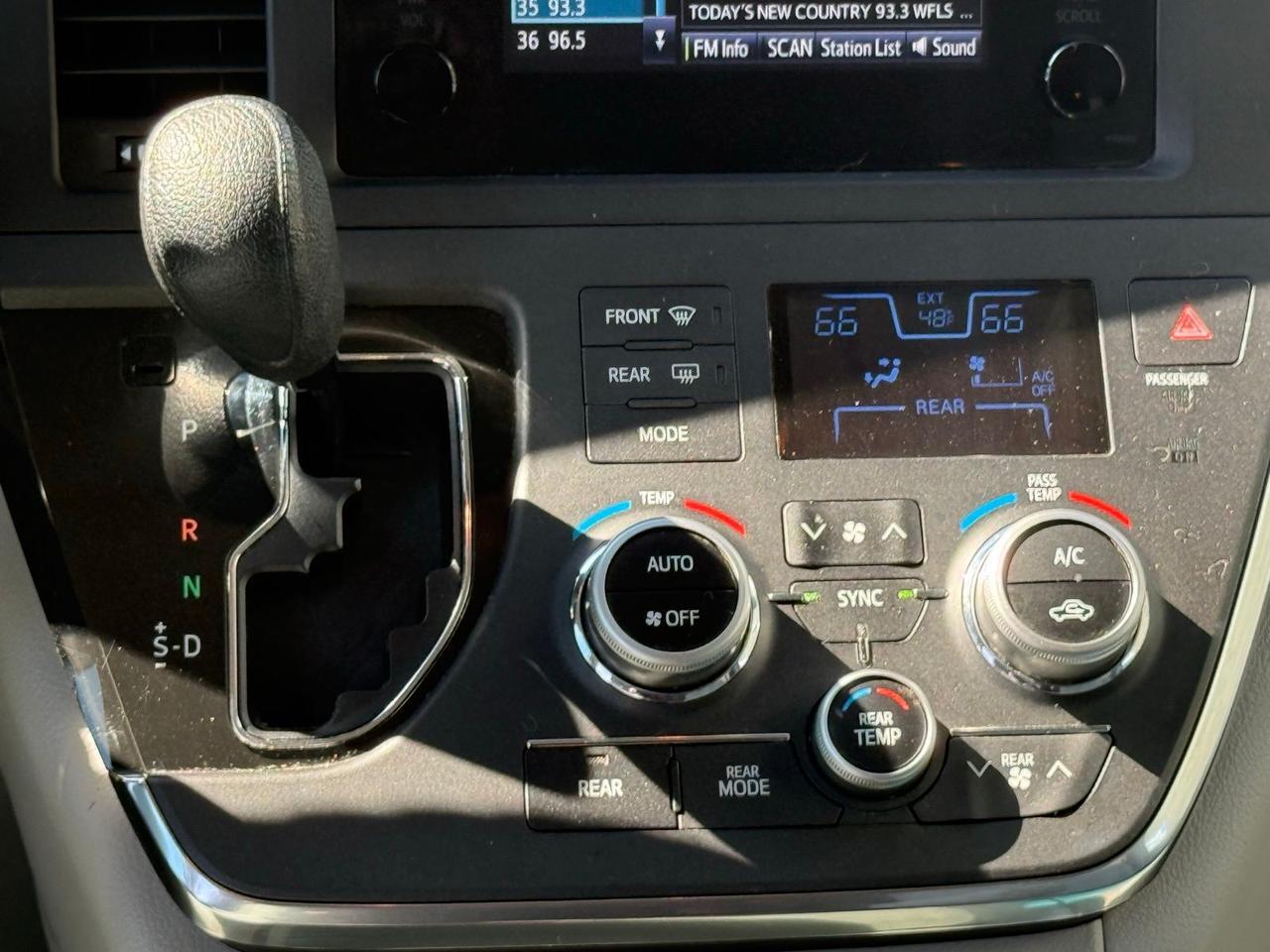 2015 Toyota Sienna L Springfield VA