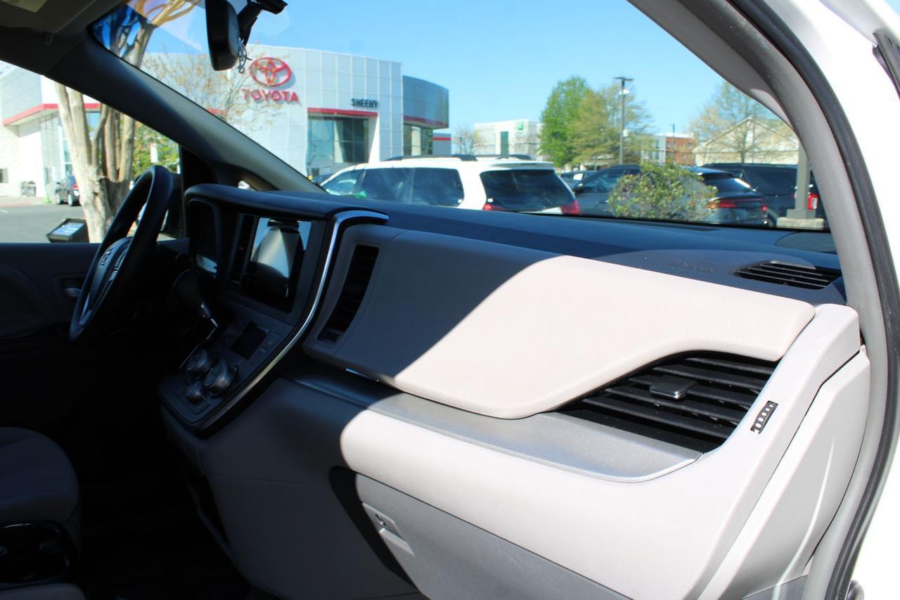 2015 Toyota Sienna LE 8 Passenger Stafford VA