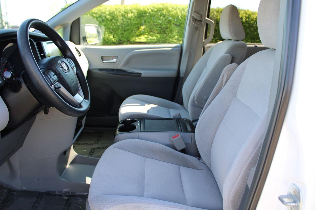 2015 Toyota Sienna LE 8 Passenger Stafford VA