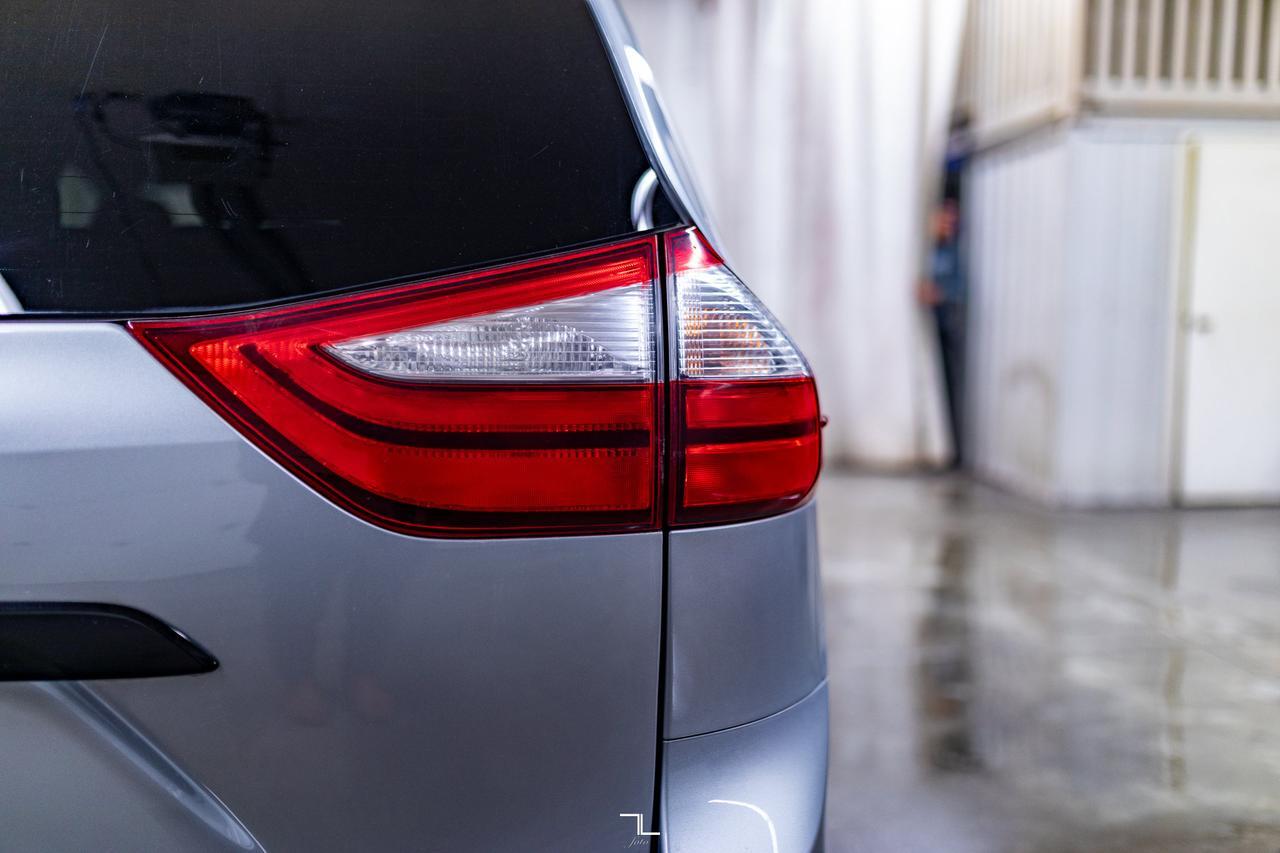 2015 Toyota Sienna LE BCam 7 Passenger Red Deer AB