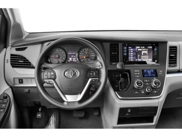 2015 Toyota Sienna LE Hurst TX