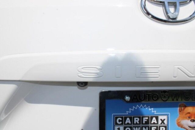 2015 Toyota Sienna LE LE Melbourne FL