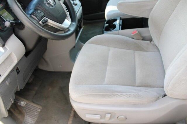 2015 Toyota Sienna LE LE Melbourne FL
