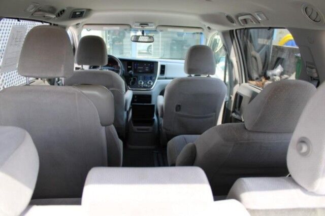 2015 Toyota Sienna LE LE Melbourne FL