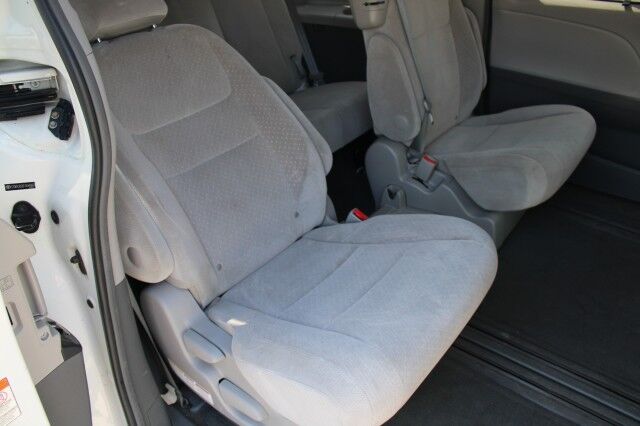 2015 Toyota Sienna LE LE Melbourne FL