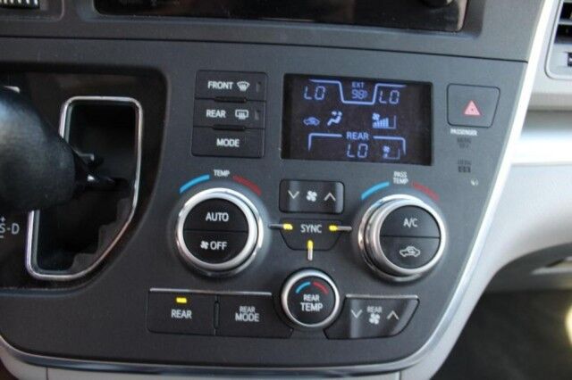 2015 Toyota Sienna LE LE Melbourne FL