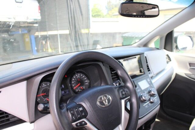 2015 Toyota Sienna LE LE Melbourne FL