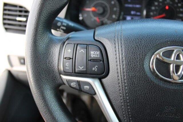 2015 Toyota Sienna LE LE Melbourne FL