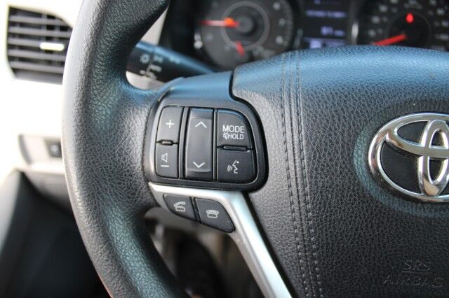 2015 Toyota Sienna LE LE Melbourne FL