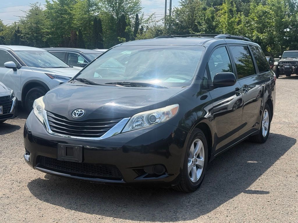 2015 Toyota Sienna LE Beaverton OR