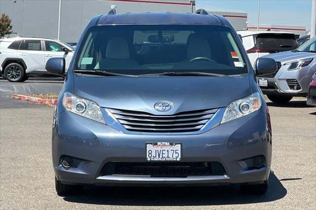 2015 Toyota Sienna LE Roseville CA