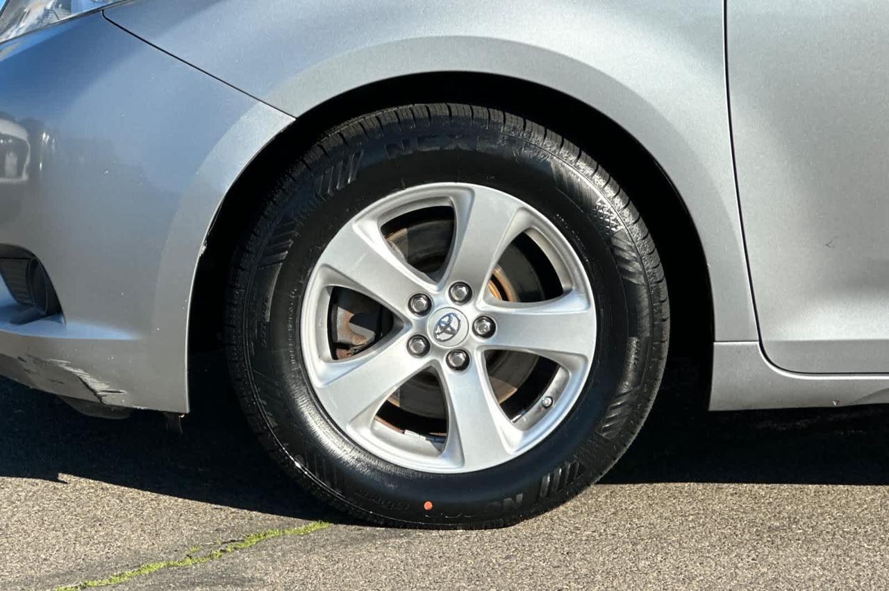 2015 Toyota Sienna LE Roseville CA
