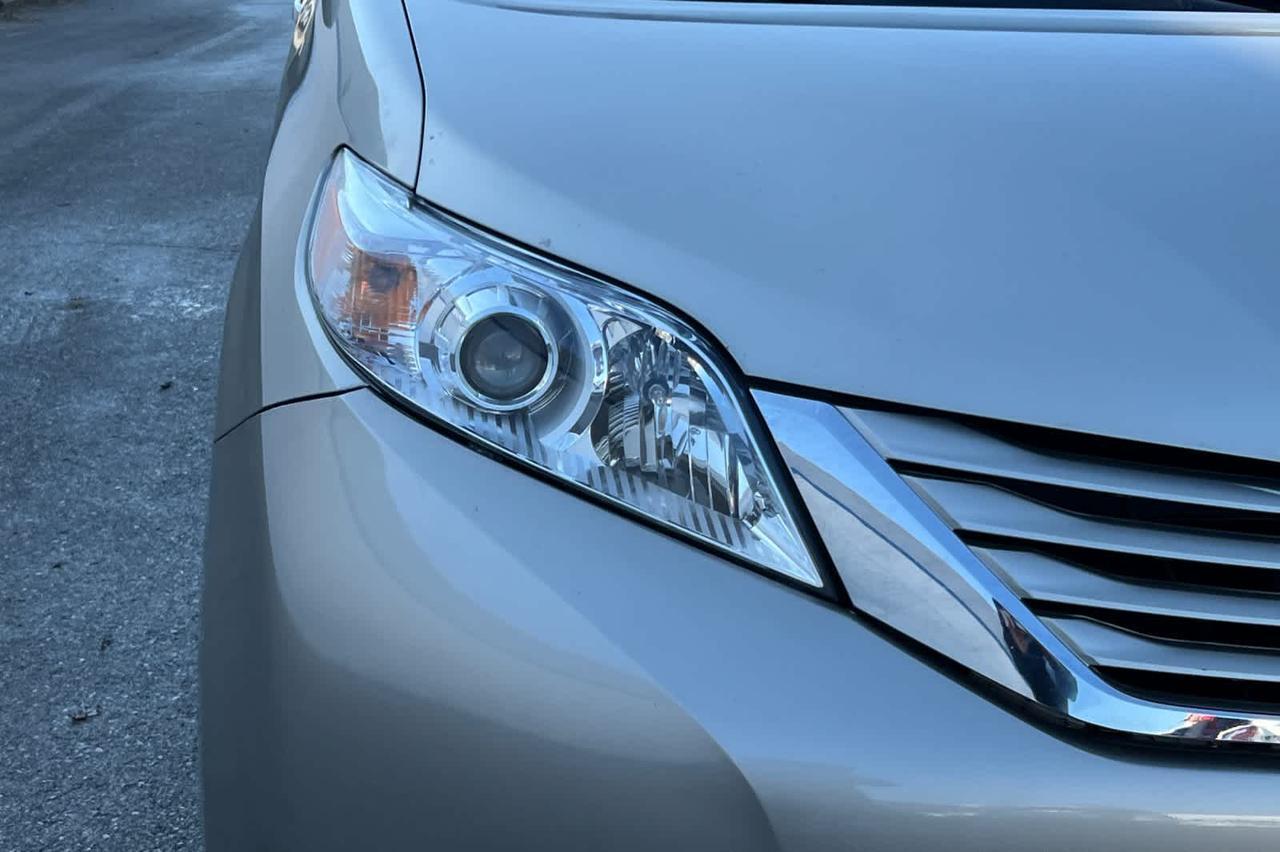 2015 Toyota Sienna LE Roseville CA