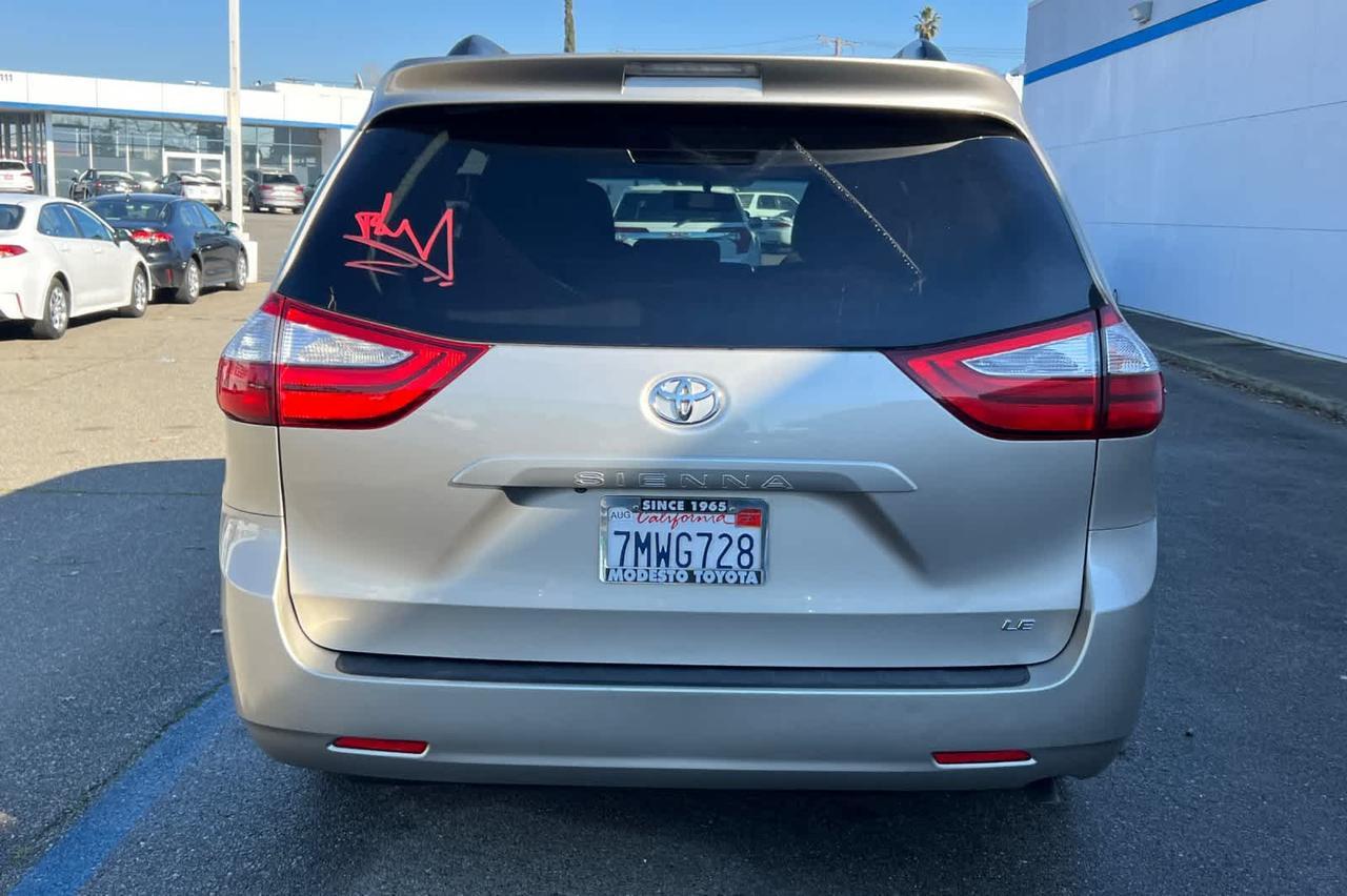 2015 Toyota Sienna LE Roseville CA