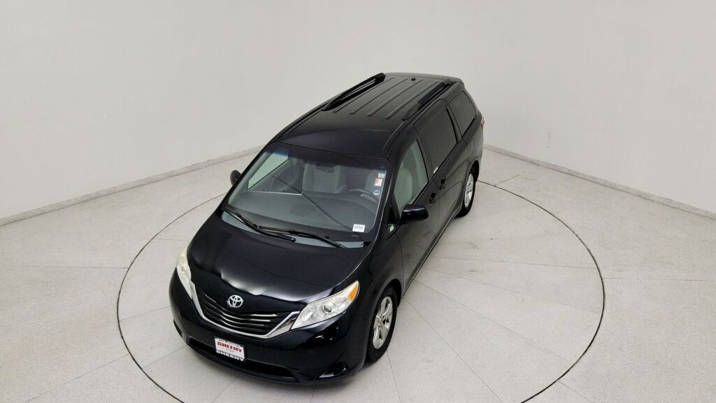 2015 Toyota Sienna LE Laurel MD