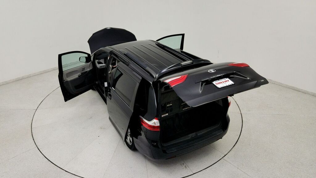2015 Toyota Sienna LE Laurel MD
