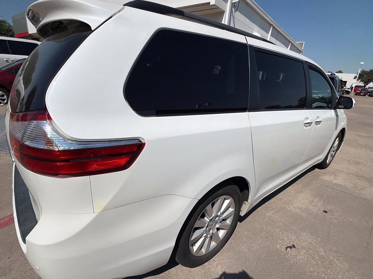2015 Toyota Sienna Limited Hurst TX