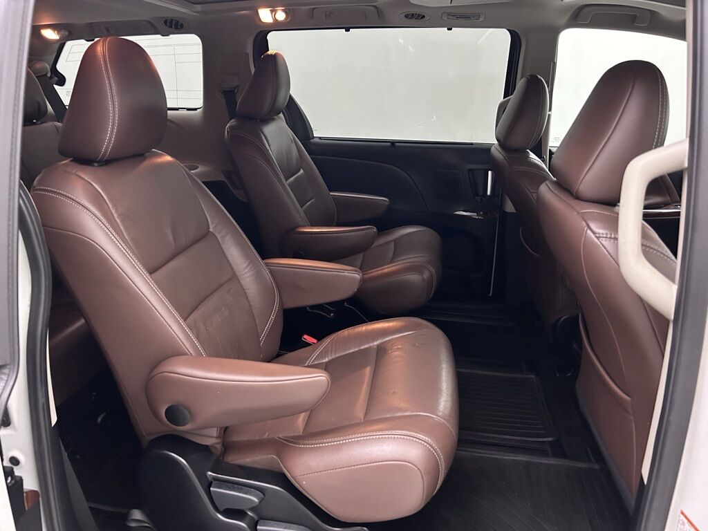 2015 Toyota Sienna Limited Portland OR