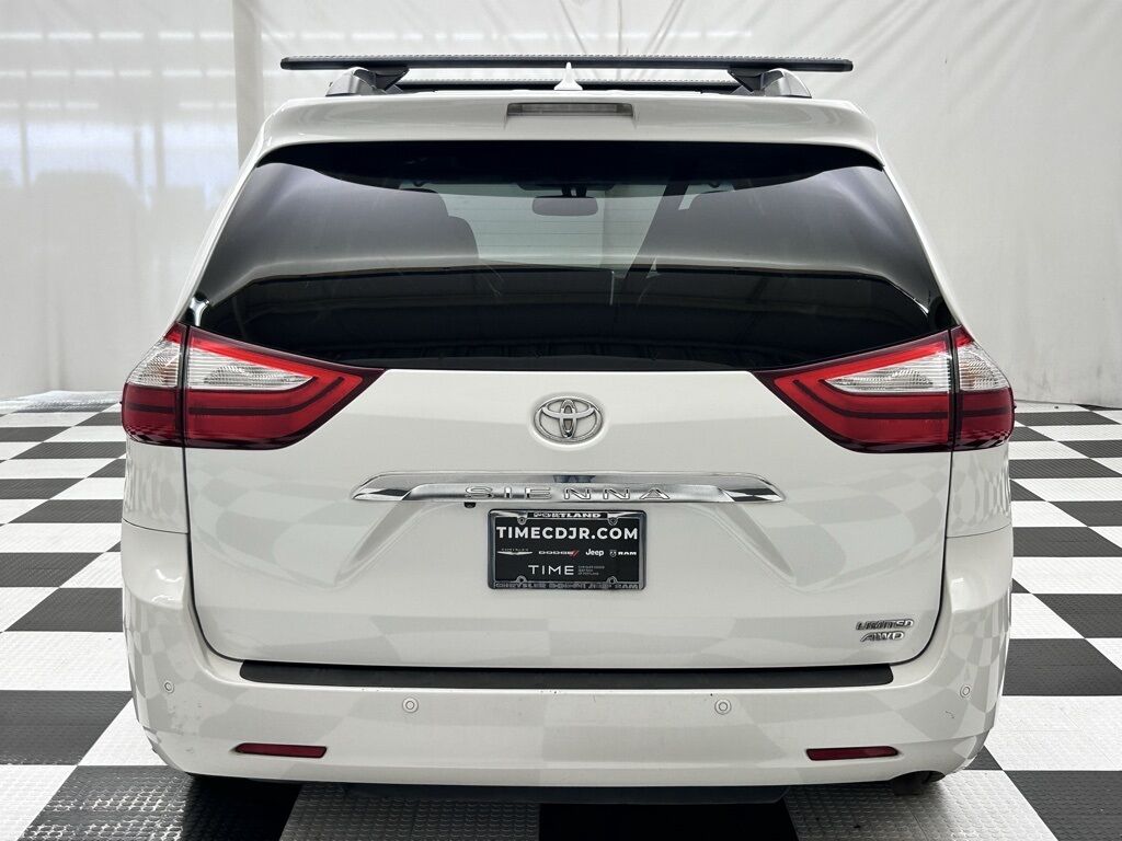 2015 Toyota Sienna Limited Portland OR
