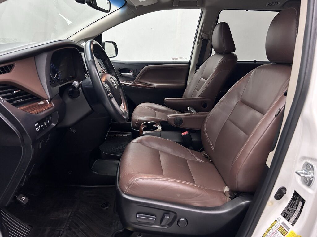 2015 Toyota Sienna Limited Portland OR