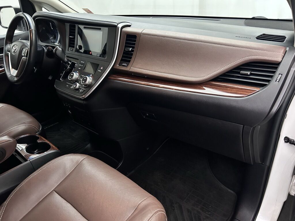2015 Toyota Sienna Limited Portland OR