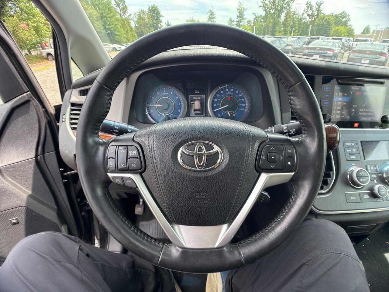 2015 Toyota Sienna Limited Premium Chantilly VA