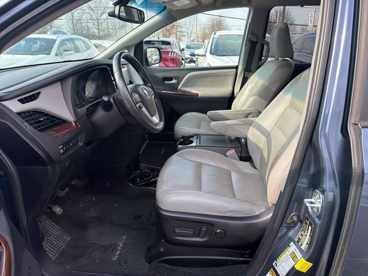 2015 Toyota Sienna Limited Gaithersburg MD