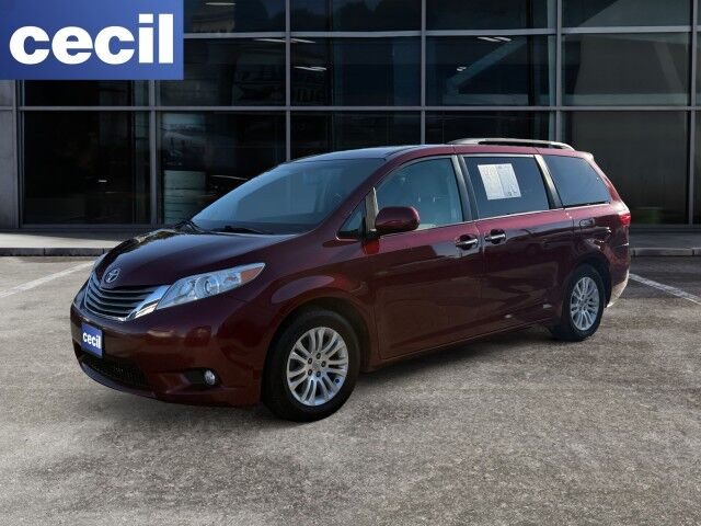 2015 Toyota Sienna XLE