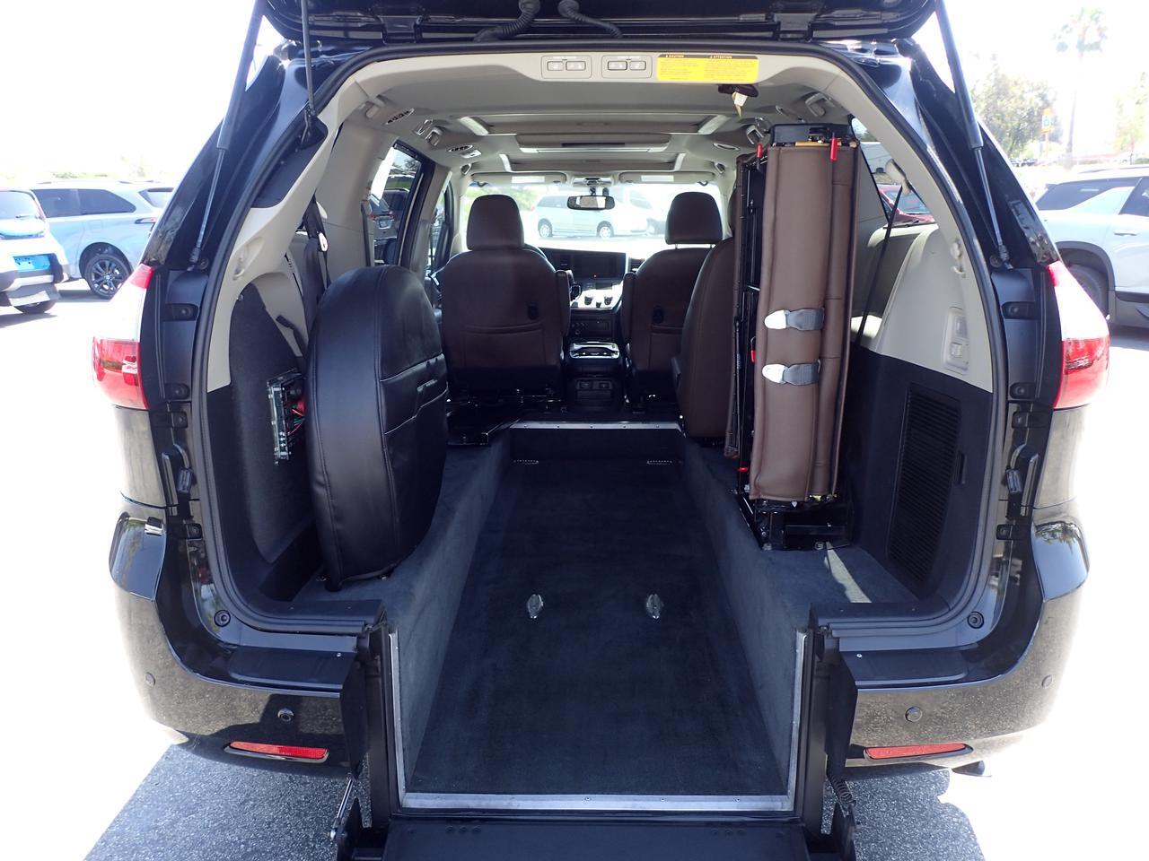 2015 Toyota Sienna Ltd Anaheim CA