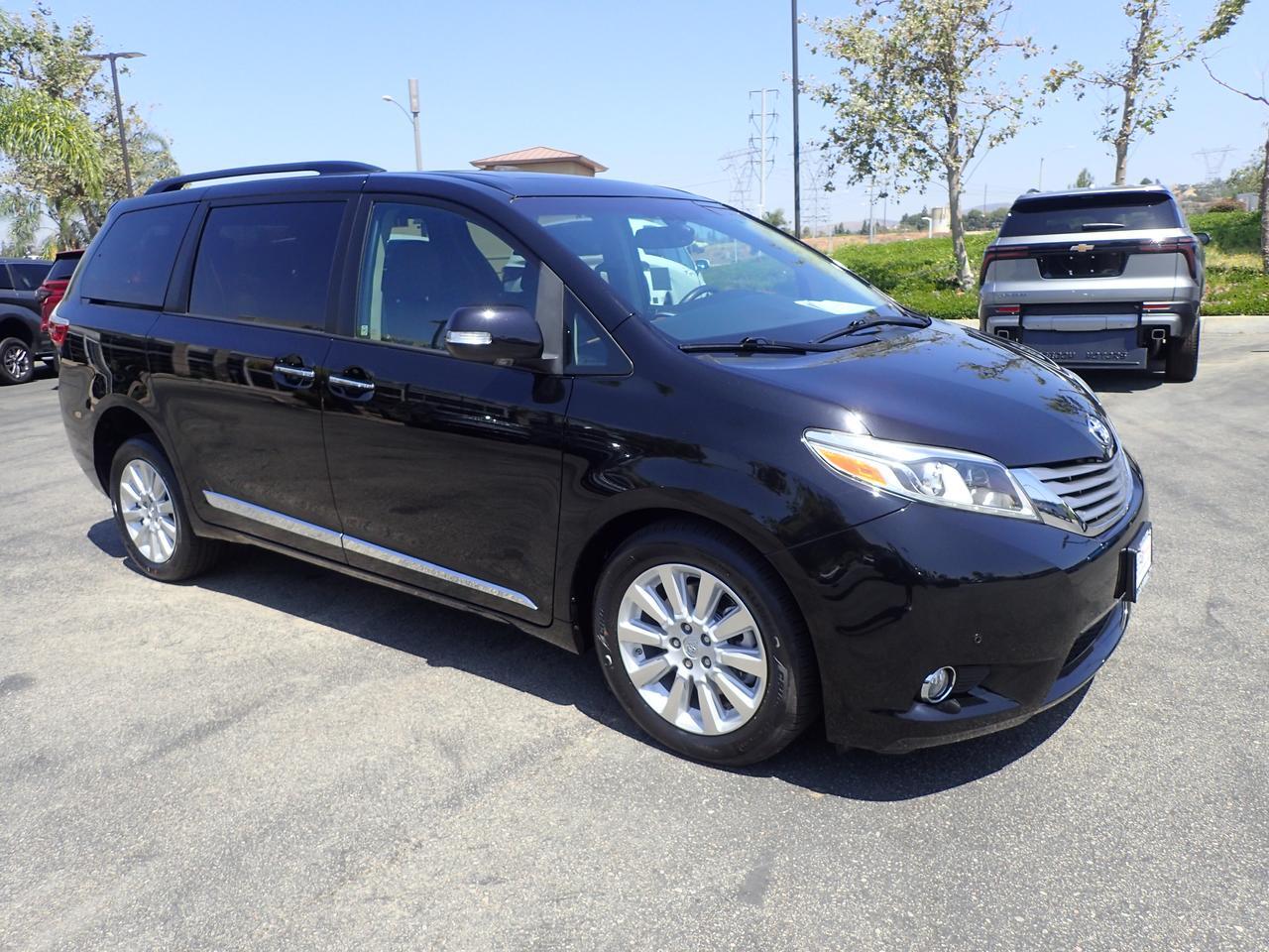 2015 Toyota Sienna Ltd