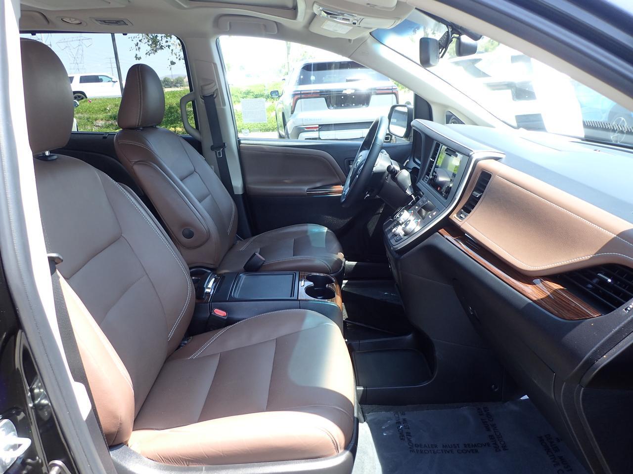 2015 Toyota Sienna Ltd Anaheim CA