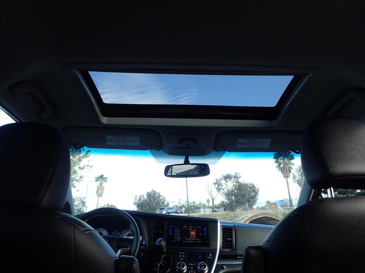 2015 Toyota Sienna SE Anaheim CA