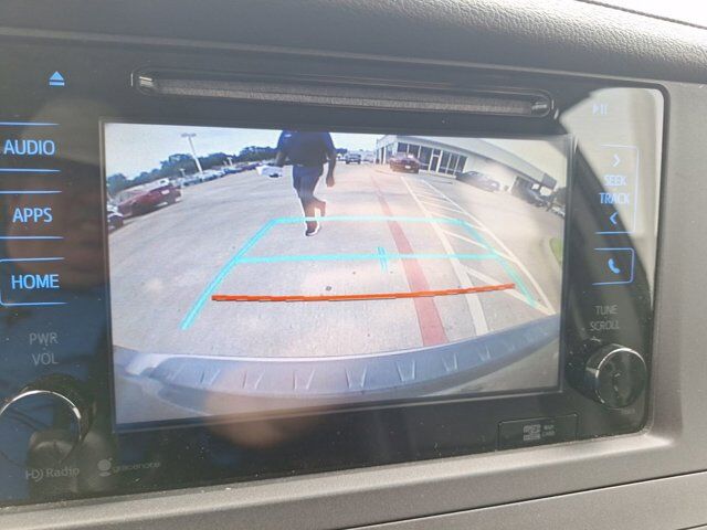2015 Toyota Sienna SE Hurst TX