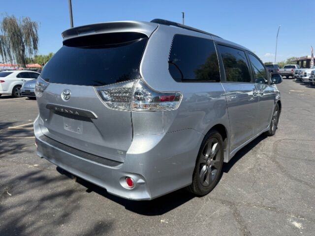 2015 Toyota Sienna SE