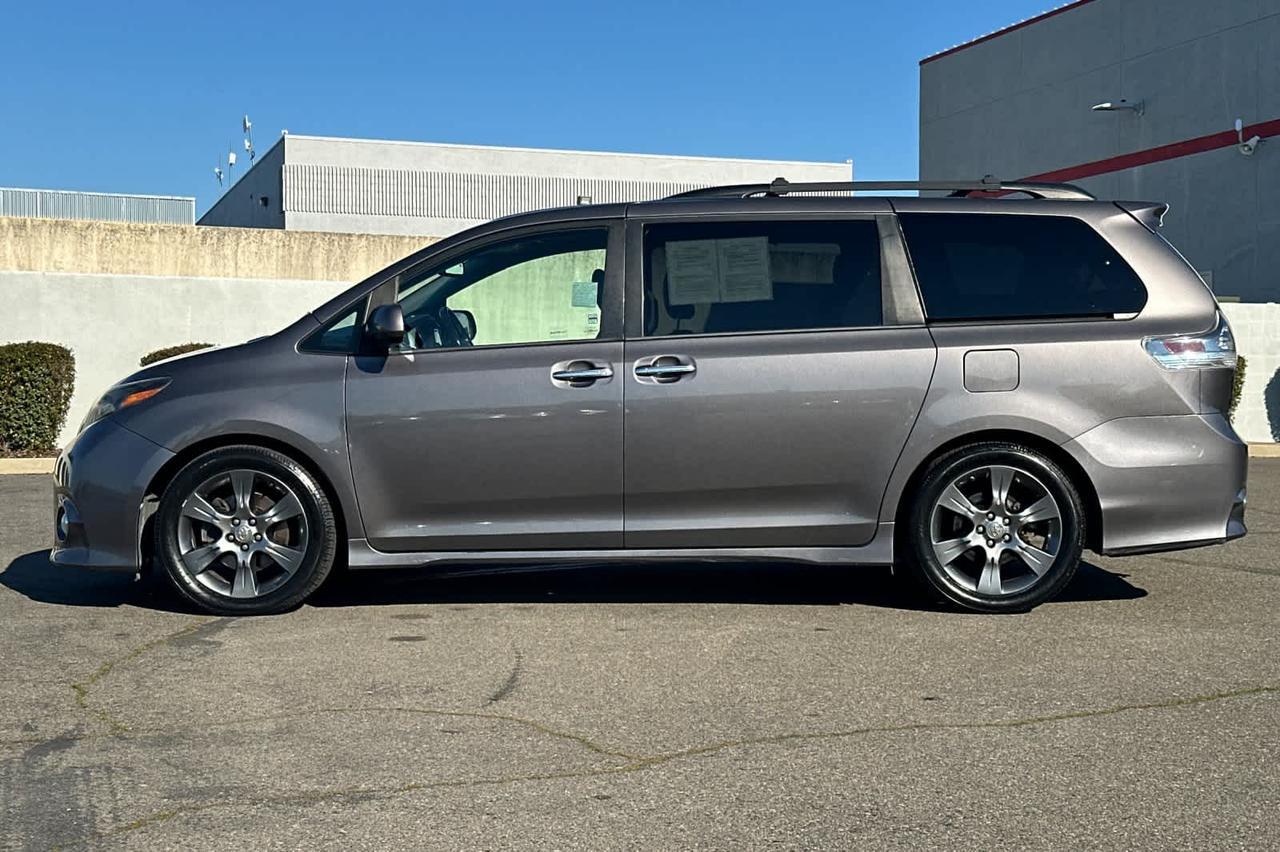 2015 Toyota Sienna SE Roseville CA